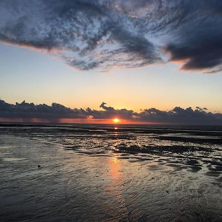 Charmante Maisonnette Proche Plage Et Commerces 布伦维尔索梅 外观 照片